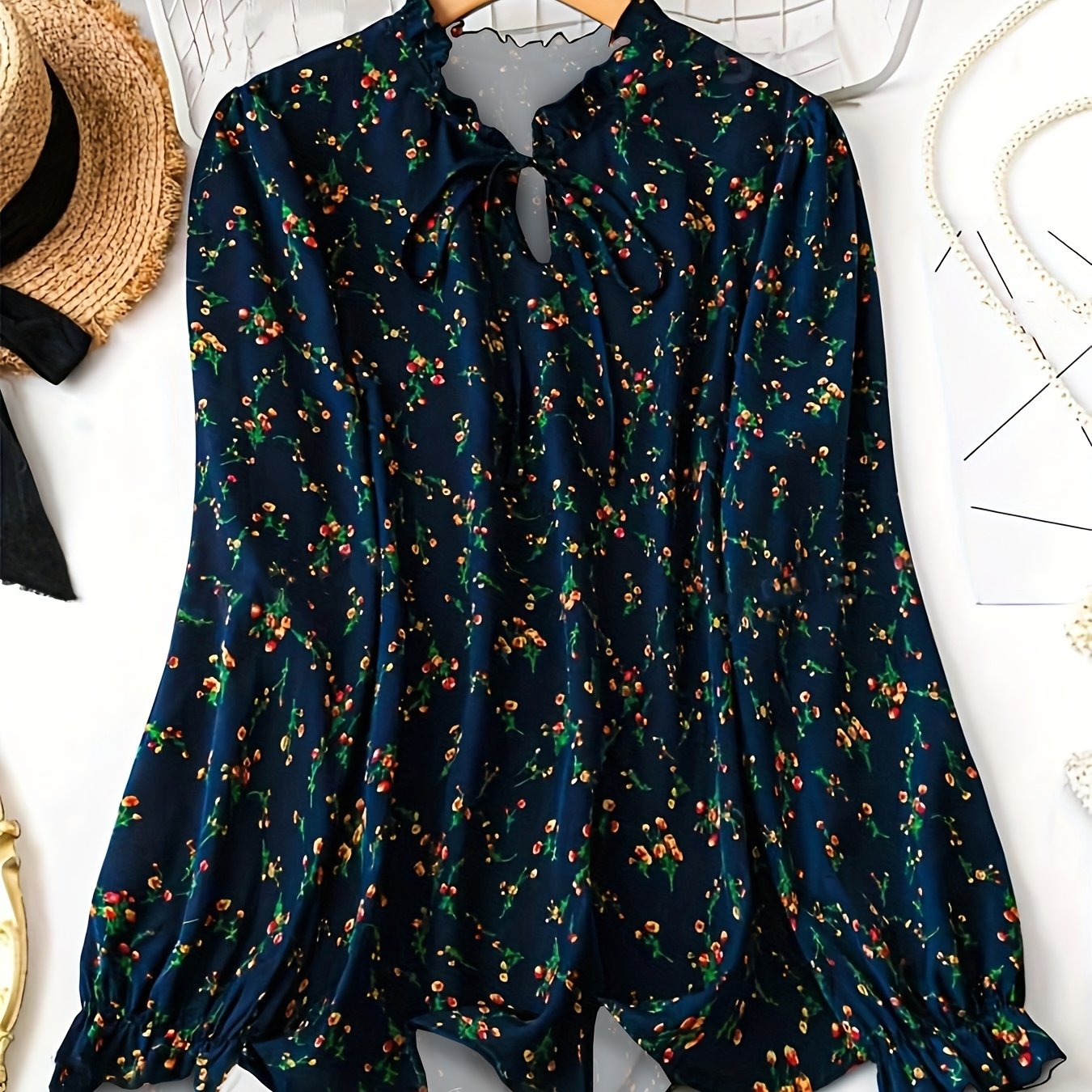 Blusa de talla grande con estampado floral y mangas largas, escote en V, primavera, verano, otoño