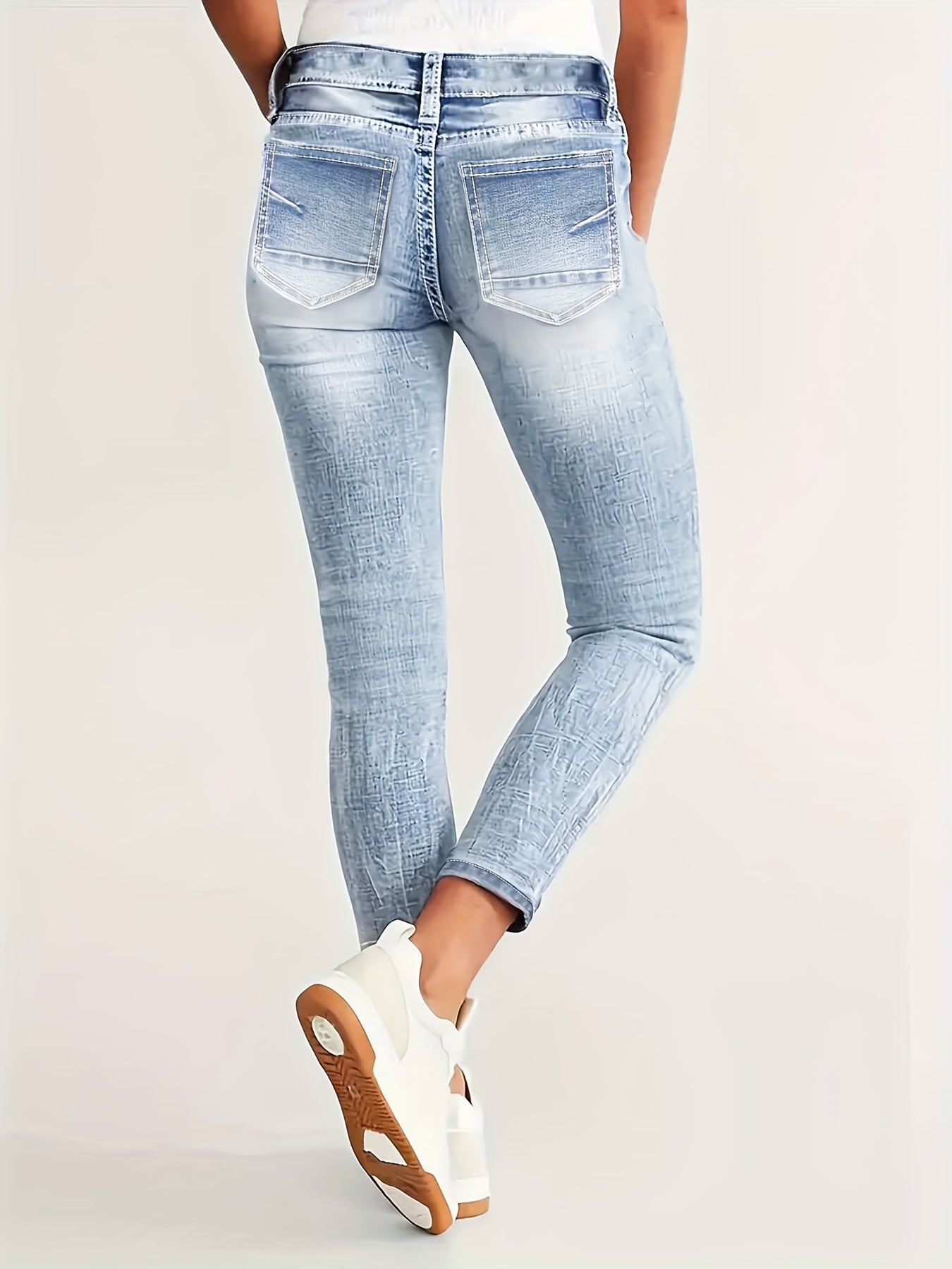 Plus o'lchamli ayollar uchun yuqori belli elastik denim jinsi ko'k vintage buzilgan