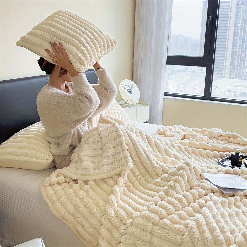 Double-Sided Fleece Blanket Soft Warm Throw Blanket for Dorms Offices Cars Sofa Travel