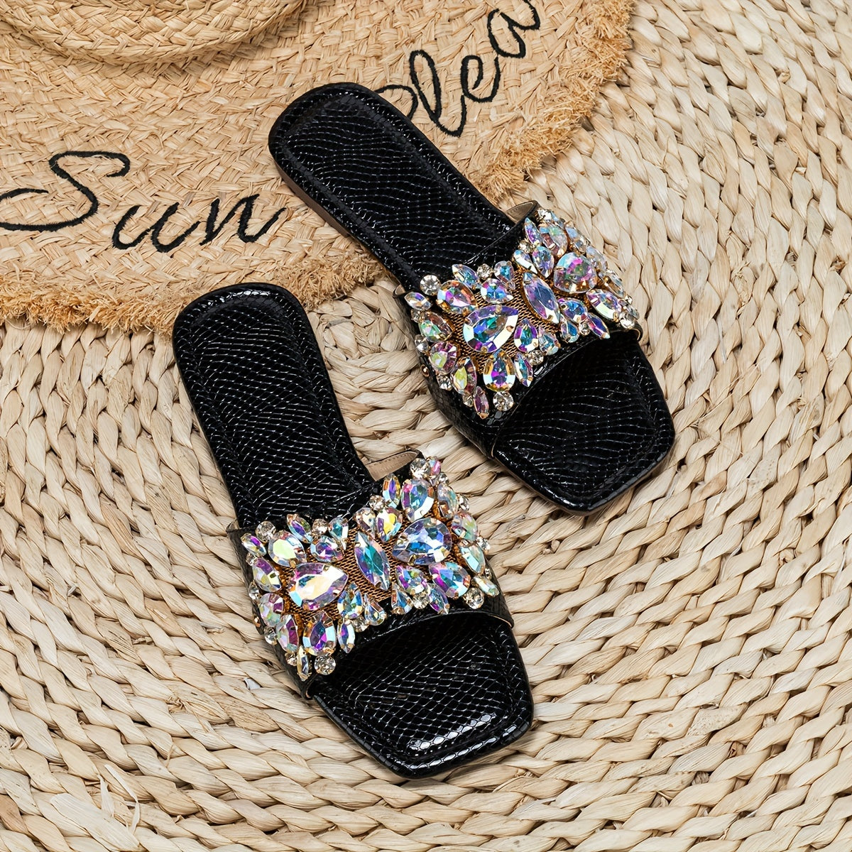 Women's Rhinestone Flat Summer Sandals Lightweight Comfortable