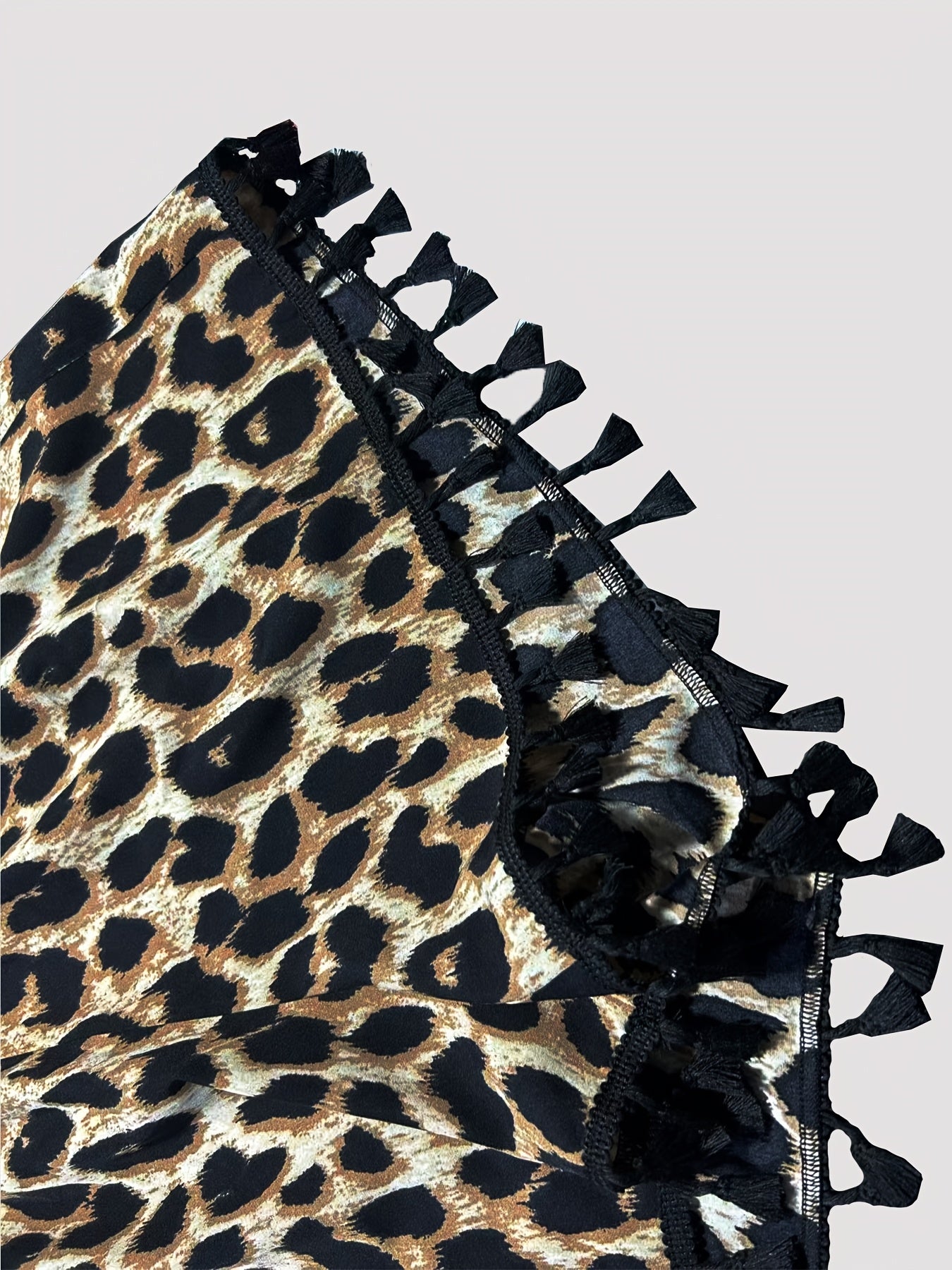 Pantalones cortos de talla grande con estampado de leopardo y detalle de borla, ropa ligera y transpirable para verano