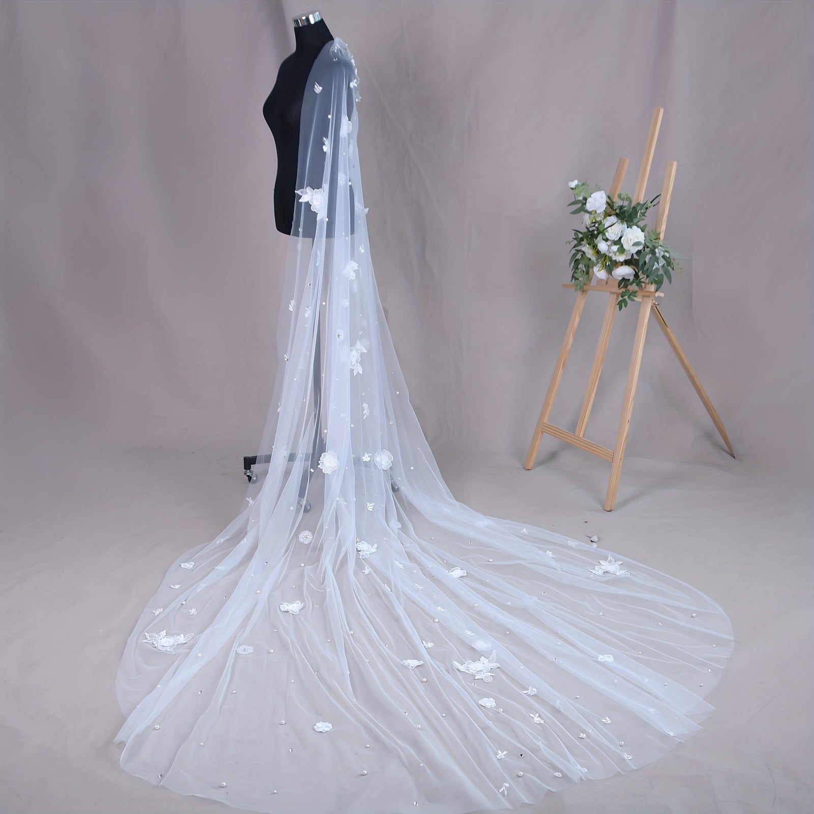 Vintage Bridal Veil with 3D Lace Flowers Nylon Hand Wash Wedding Accessory