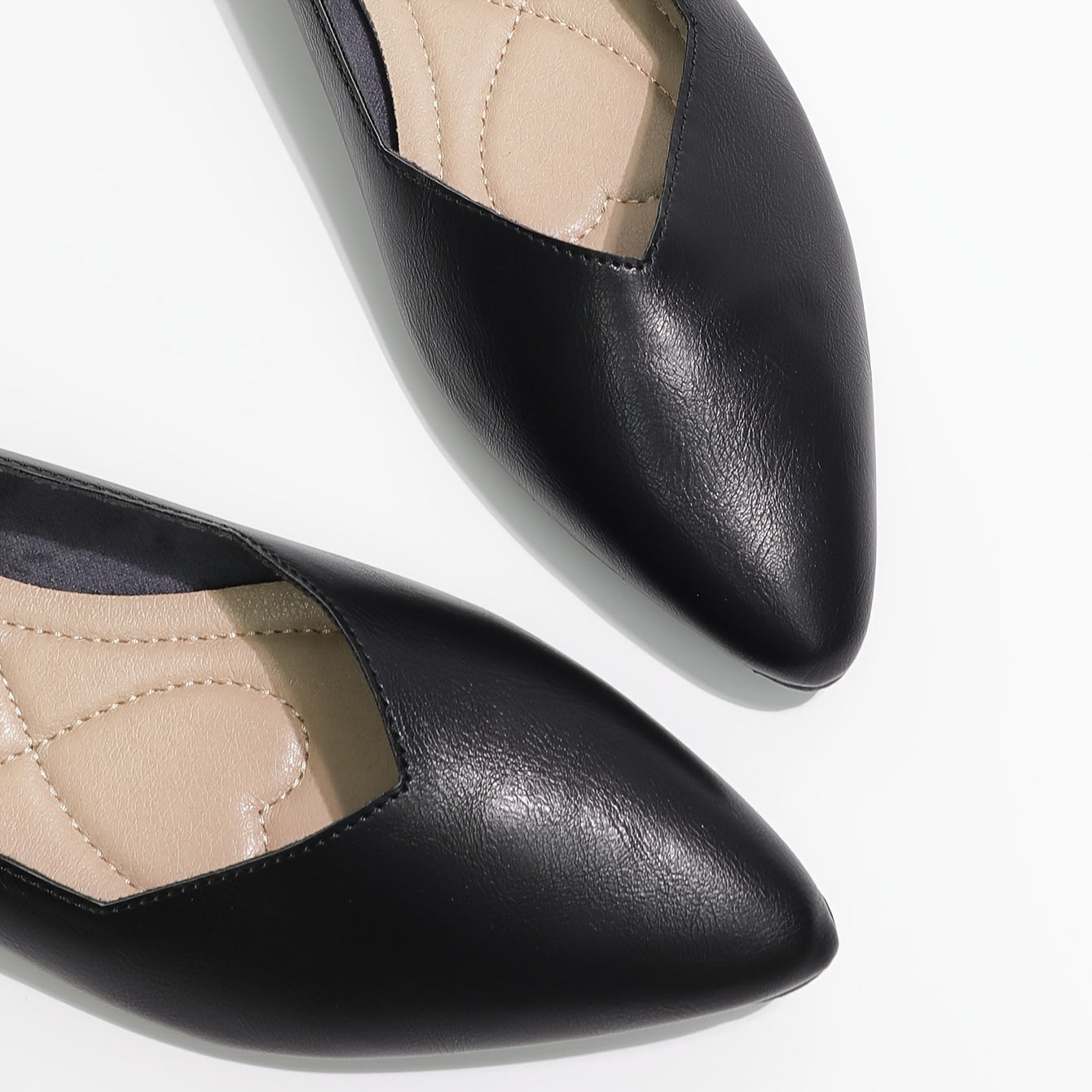 Women's Pointed Toe Ballet Flats Solid Color Slip-On Shoes Lightweight Comfort