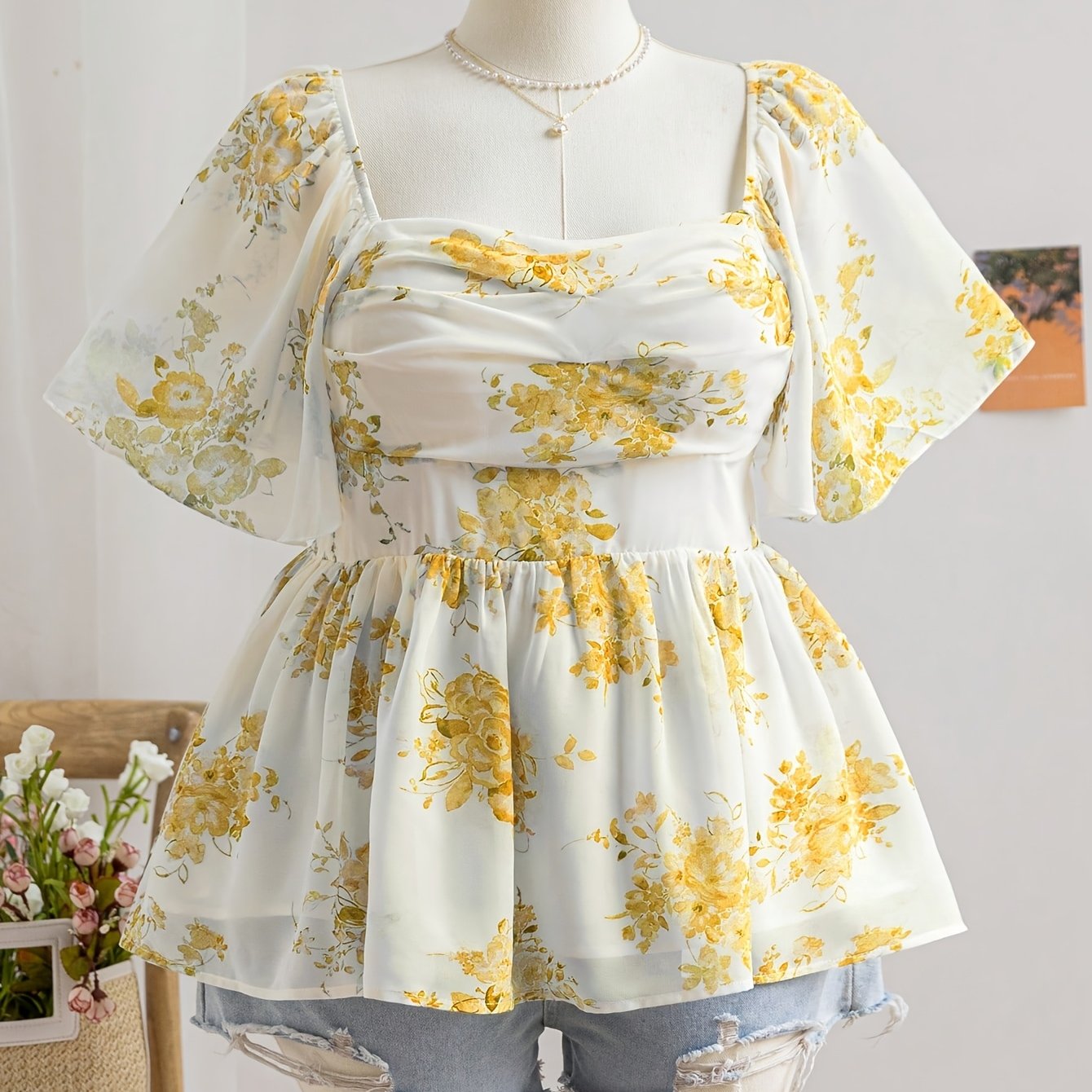 Plus Size Women's Floral Print A-Line Top Ruffled Neck Short Sleeve Polyester