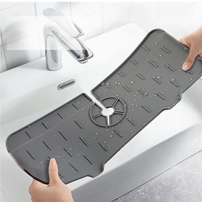 Silicone kran uchun so'ruvchi mat - cho'kmaslikni oldini oladi va suvni oqizadi, oshxona va hammomda ish stollarini himoya qiladi, stol va yuzalarni yumshatadi.