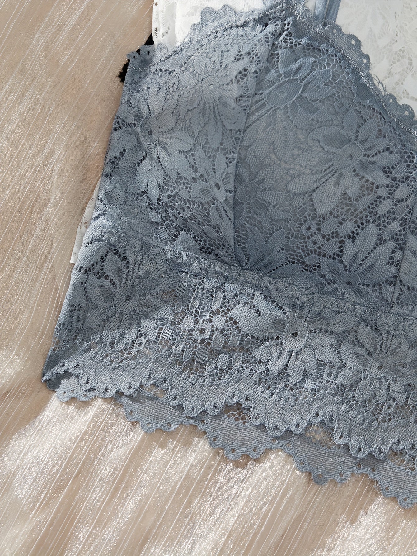 Women's Lace Wireless Bra Set 3-Pack Comfortable Elegant Lingerie