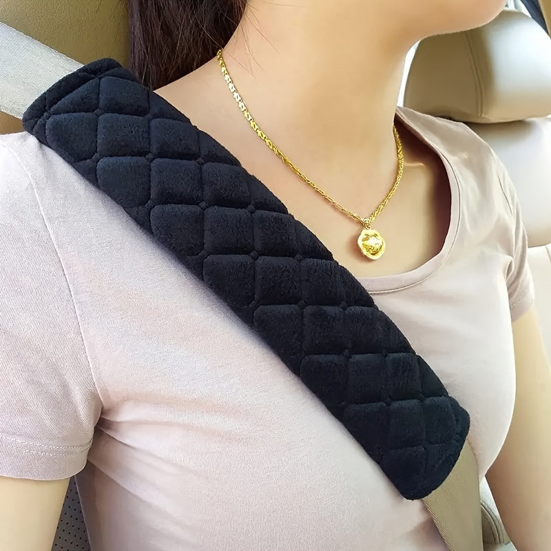 Universal Quilted Seat Belt Shoulder Pad for Comfort and Safety