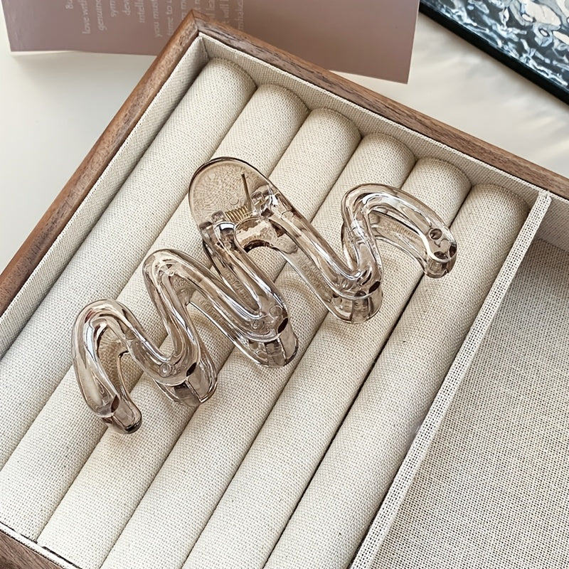 3 волнистых зажима для волос с леопардовым принтом в прозрачном, красном и коричневом цветах. Стильные пластиковые аксессуары для повседневного использования и подарков.