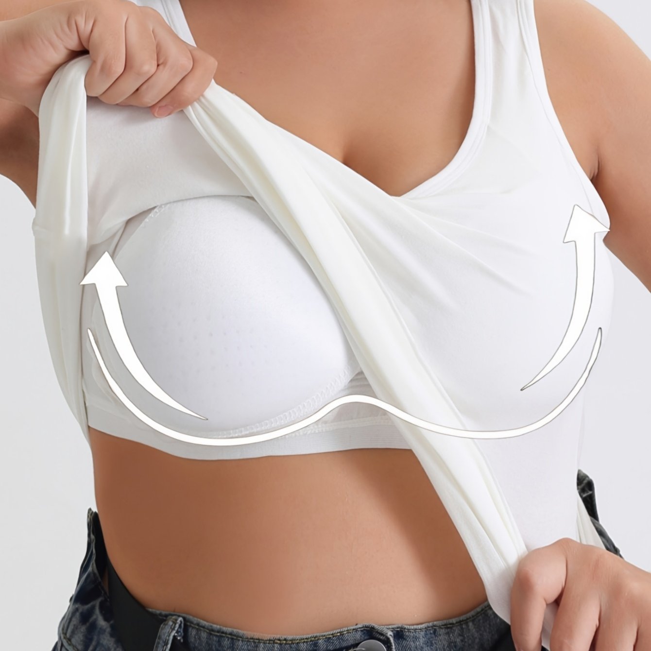 Plus Size Women's Wide Strap Tank Top with Built-In Bra Pad All-Season