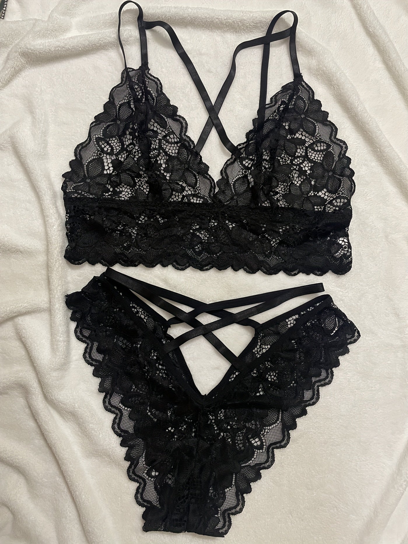 Сексуальный комплект бюстгальтера из кружева, без подкладки и косточек, тонкий и удобный.