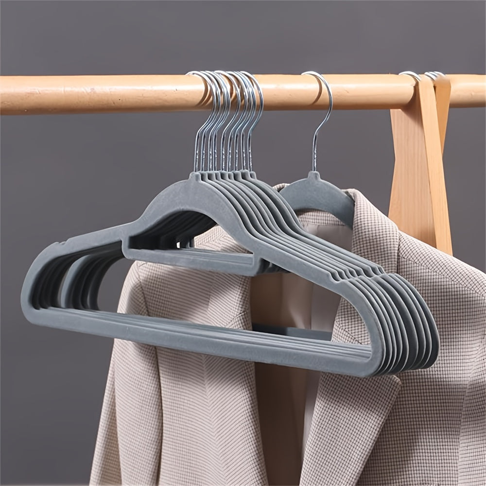 Set of 10 Velvet Hangers Non-Slip Tie Bar Swivel Hooks for Coats and Clothes