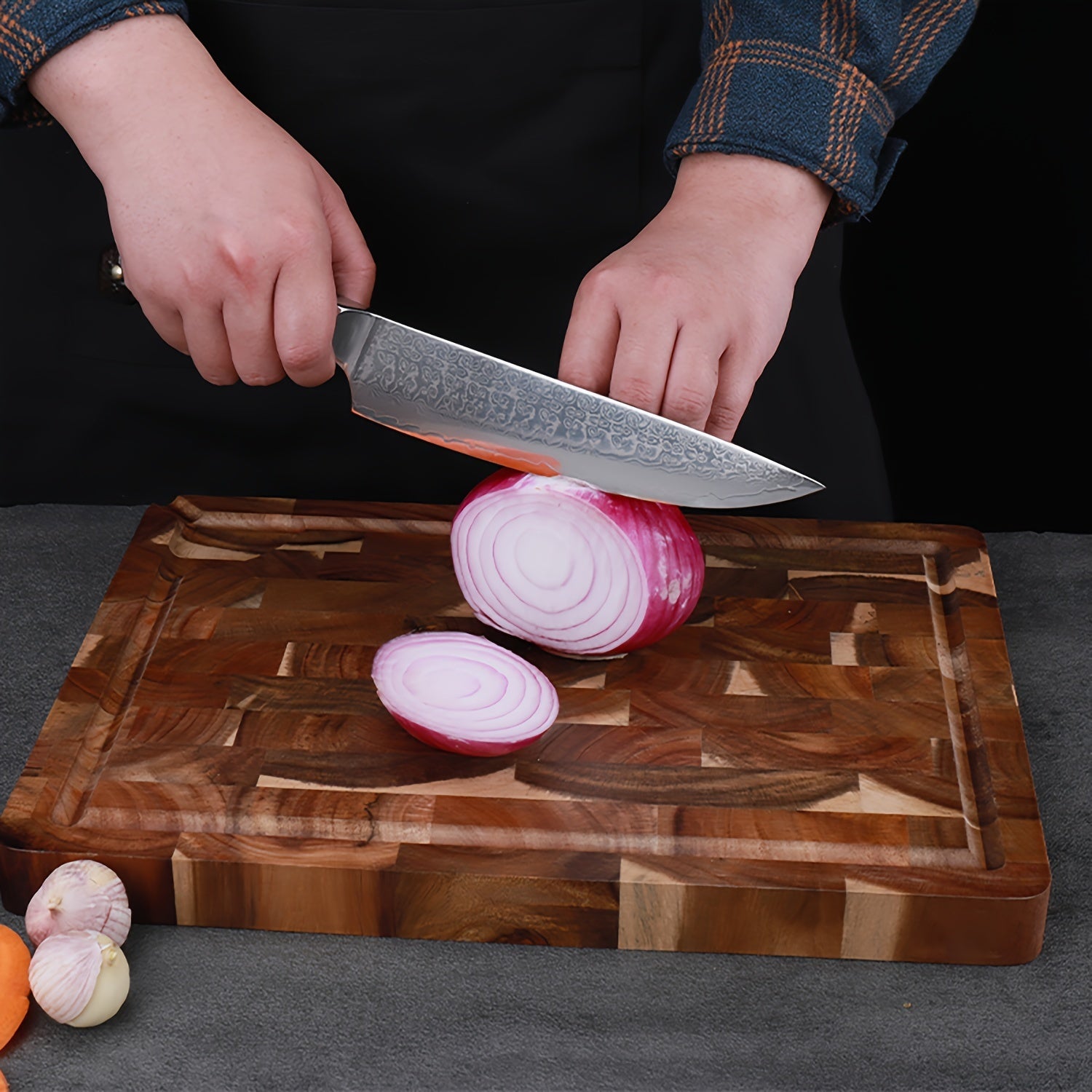 Durable Acacia Wood Cutting Board with Juice Groove for Fruits and Vegetables