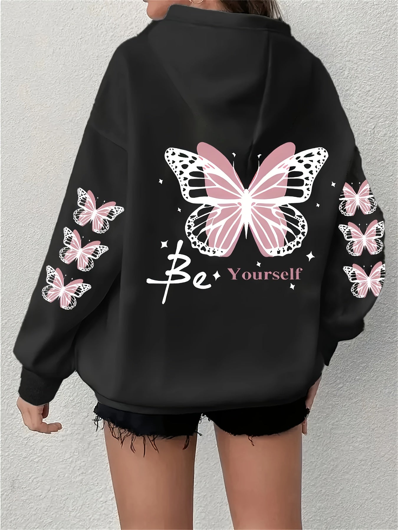 Толстовка оверсайз для женщин больших размеров розовая с графическим принтом и кенгуру-кишенью