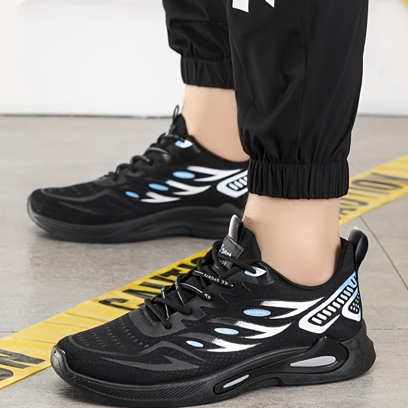 Men's Running Shoes Breathable Fabric Upper Non-Slip Gradient Low-Top Lace-Up Outdoor Sneakers