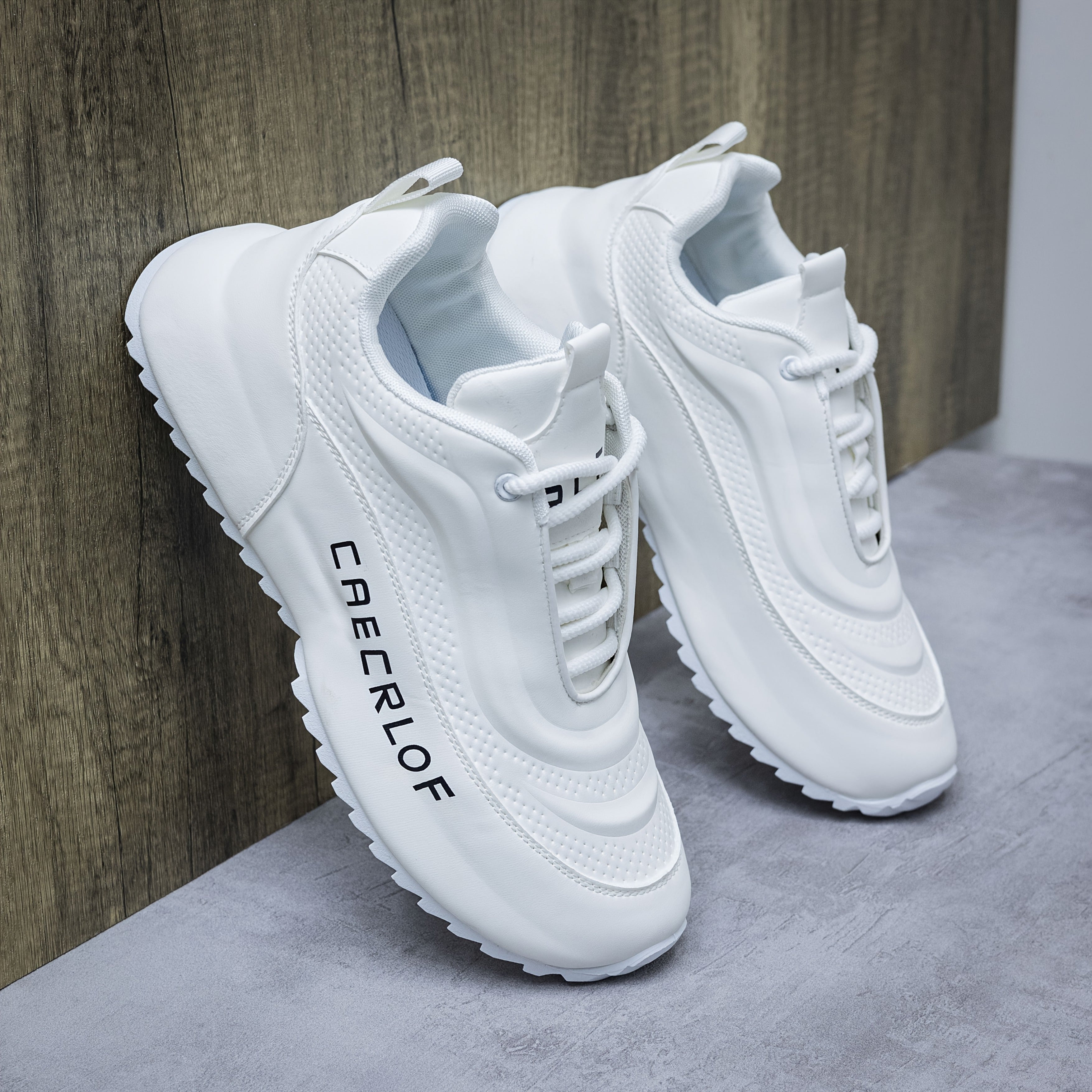 Мужские кожаные кроссовки с противоскользящей подошвой для отдыха и спорта