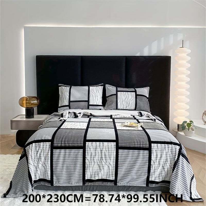 Plaid Printed Throw Blanket with Velvet Fleece for Nap Bed Office Use