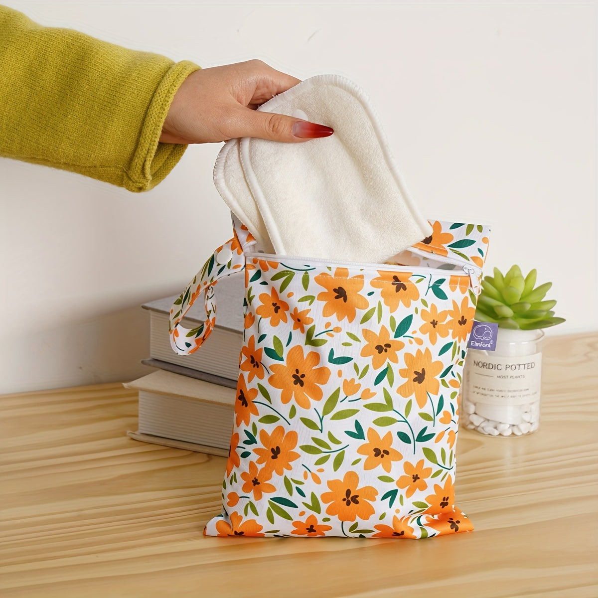 Waterproof Diaper Bag with Wet Dry Separation and Zipper Flower Print for Travel and Gym