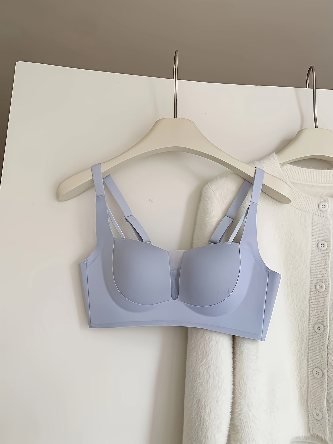 Wireless Push-Up Bra with Mesh Detail High Support Natural Look