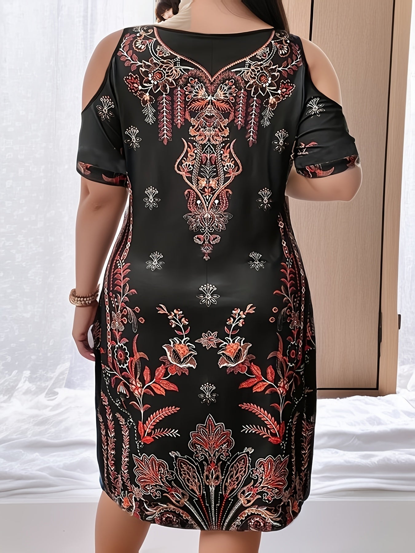 Women's Plus Size Bohemian Tribal Print Dress V-Neck Short Sleeve Knit