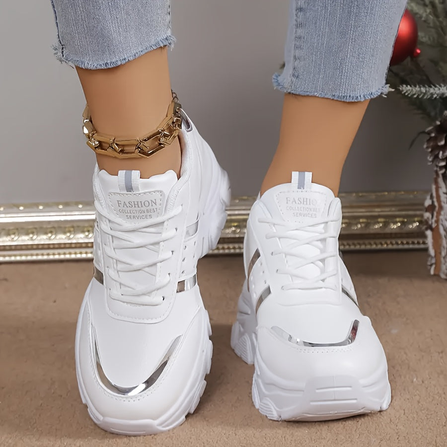 Ayollar uchun nafas oluvchi, katta o'lchamli sneakers, oq, pastki qismi ochiq, lakkali, kundalik, yopishqoqsiz, sirpanmaydigan