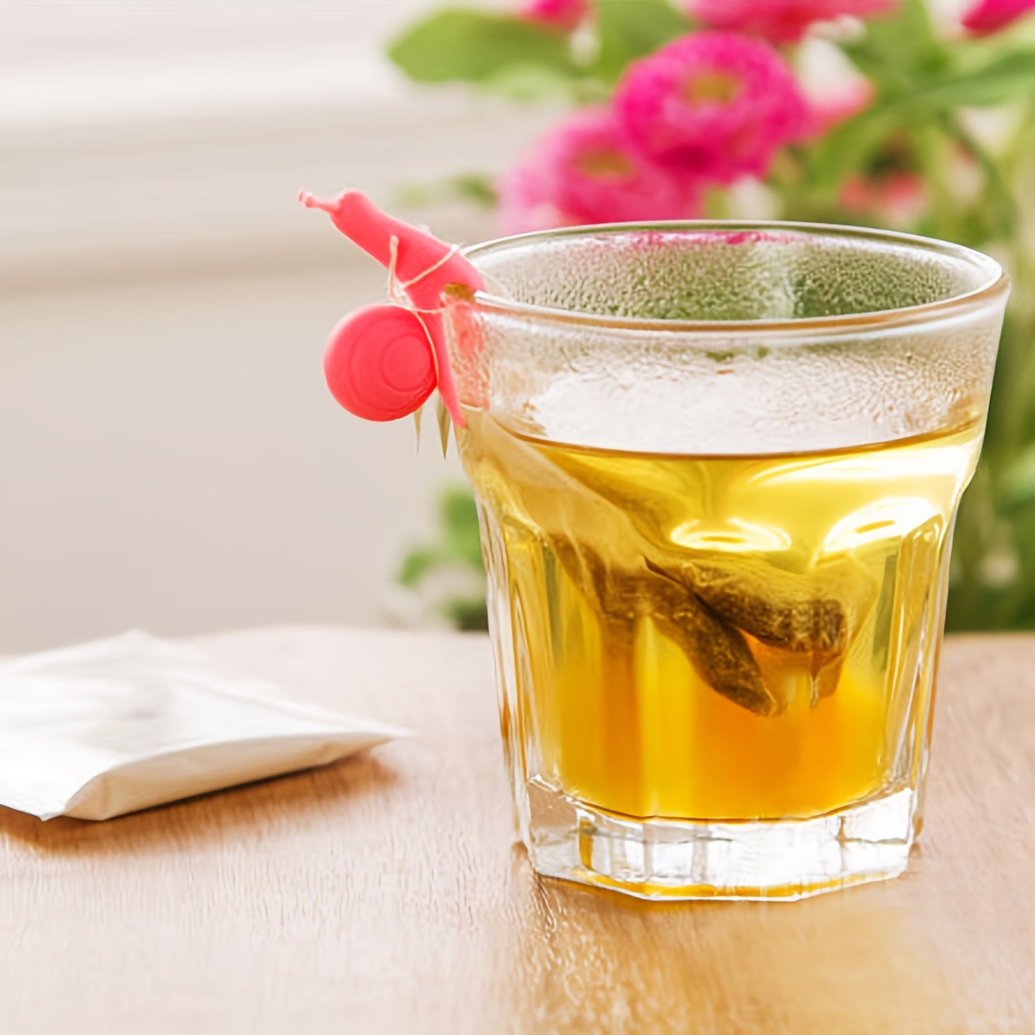 10-Piece Snail-Shaped Silicone Tea Bag Holders and Labels for Tea Enthusiasts