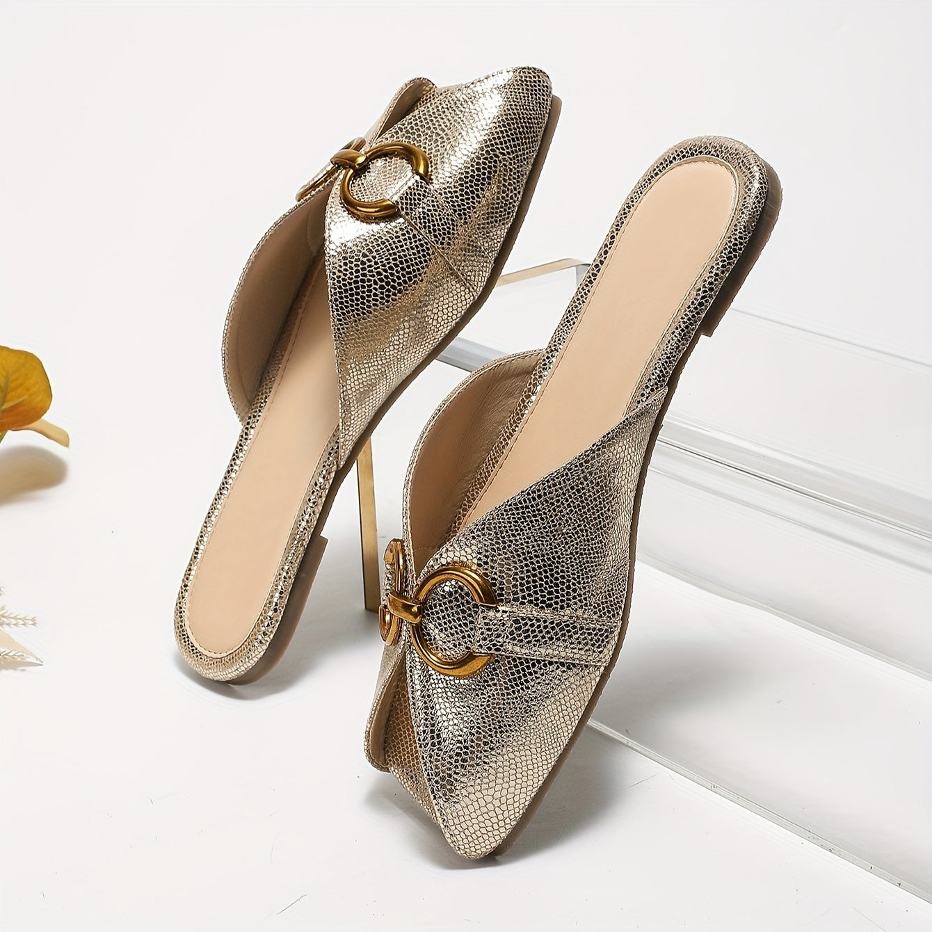 Women's Solid Color Lightweight Flat Metallic Buckle Slides for Summer Vacation