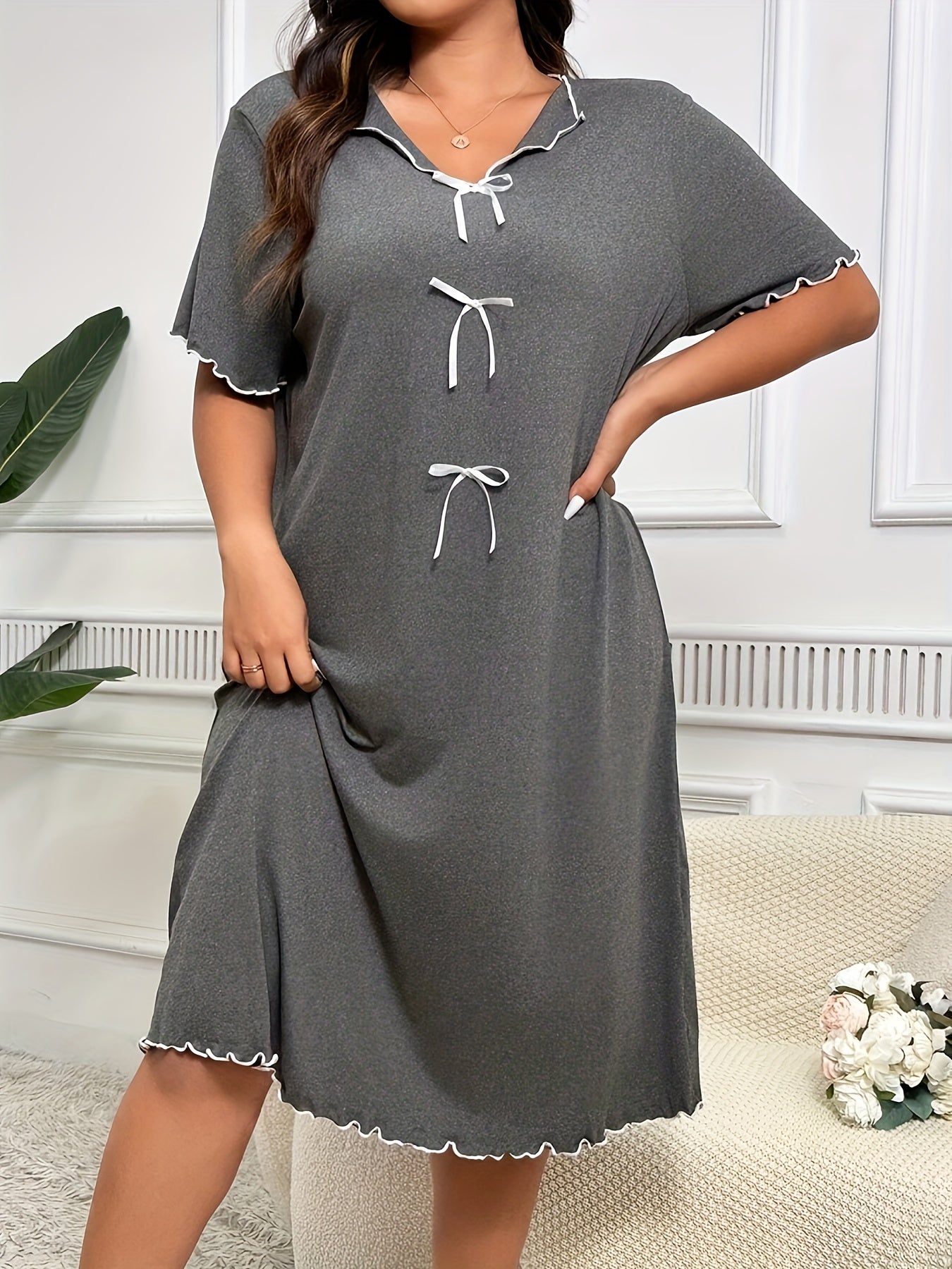 Women's Plus Size Sleep Dress Short Sleeve Bow Decor Contrast Trim Nightwear
