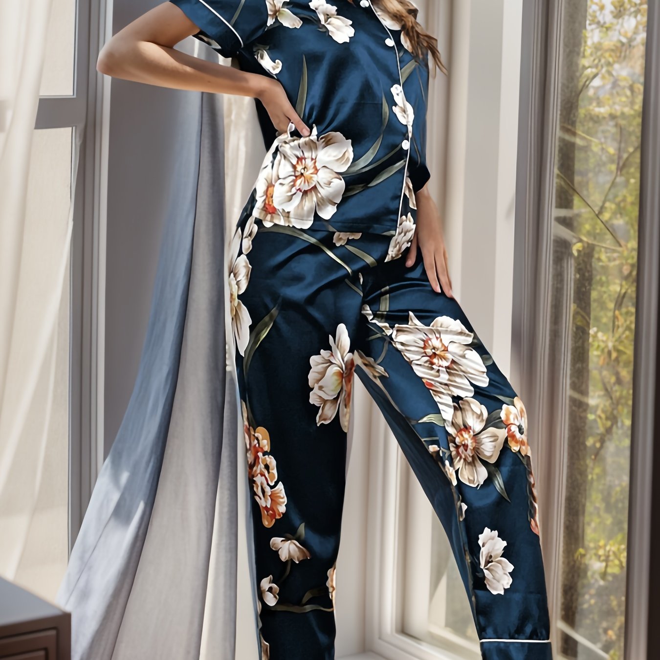 Women's Floral Satin Pajama Set Short Sleeve Top Elastic Waist Pants All-Season