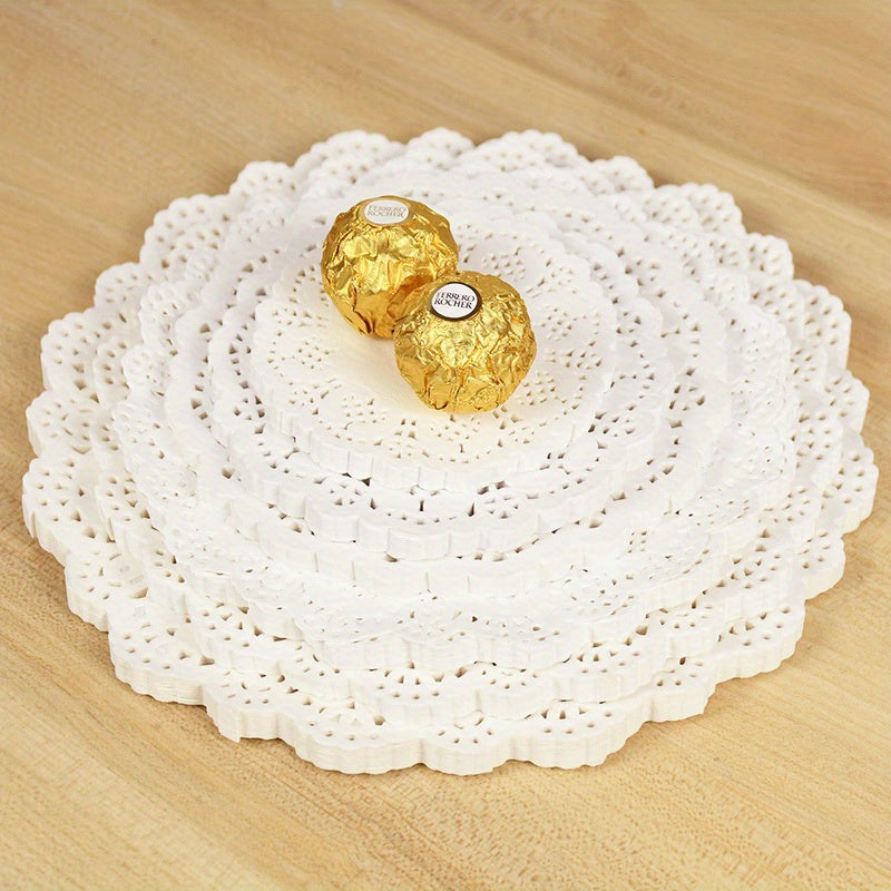 Set of 100 Round Lace Paper Doilies Oil Absorbent Placemats for Cake and Dessert Decoration