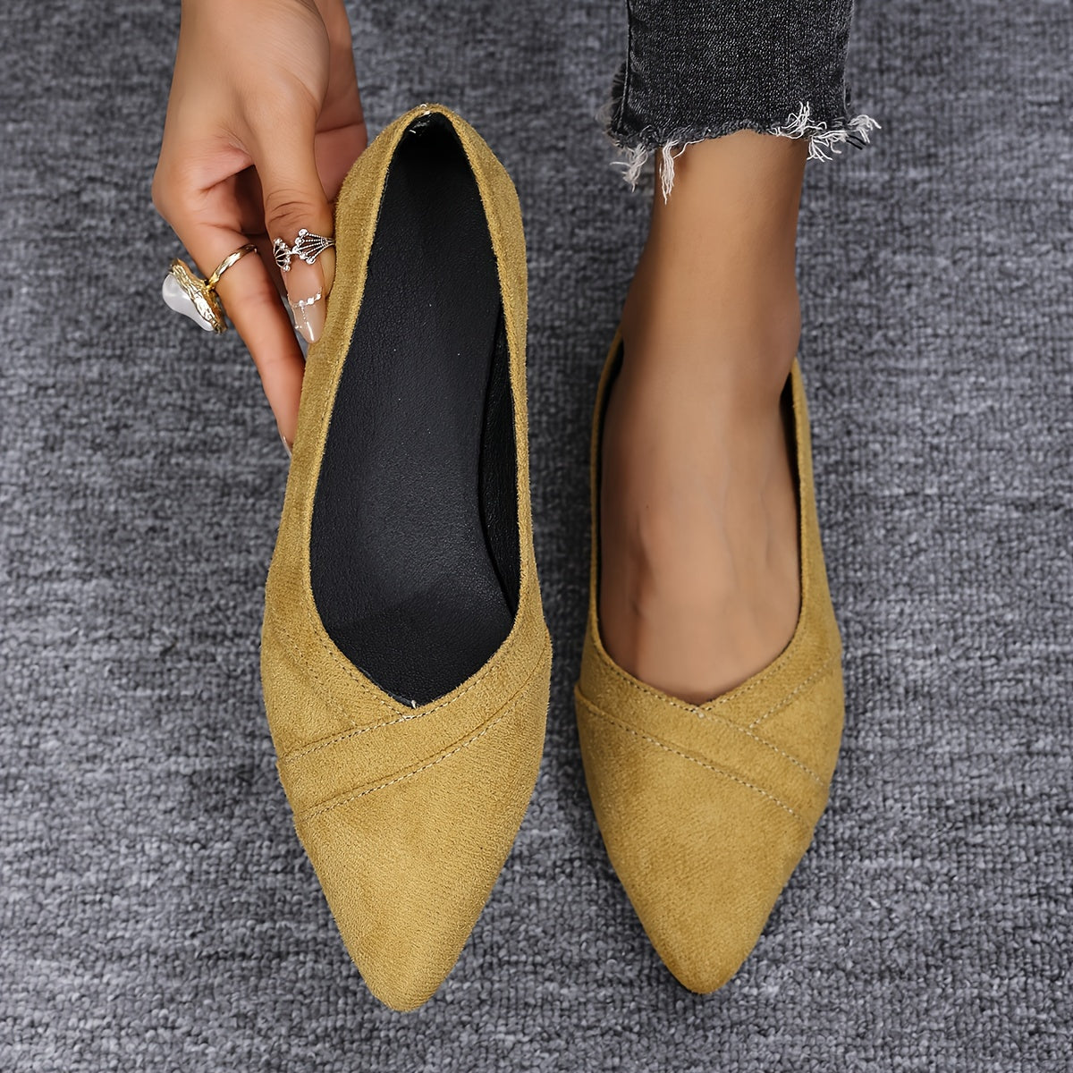 Women's Flat Shoes Slip-On Pointed Toe Lightweight Solid Color All-Season Mary-Jane