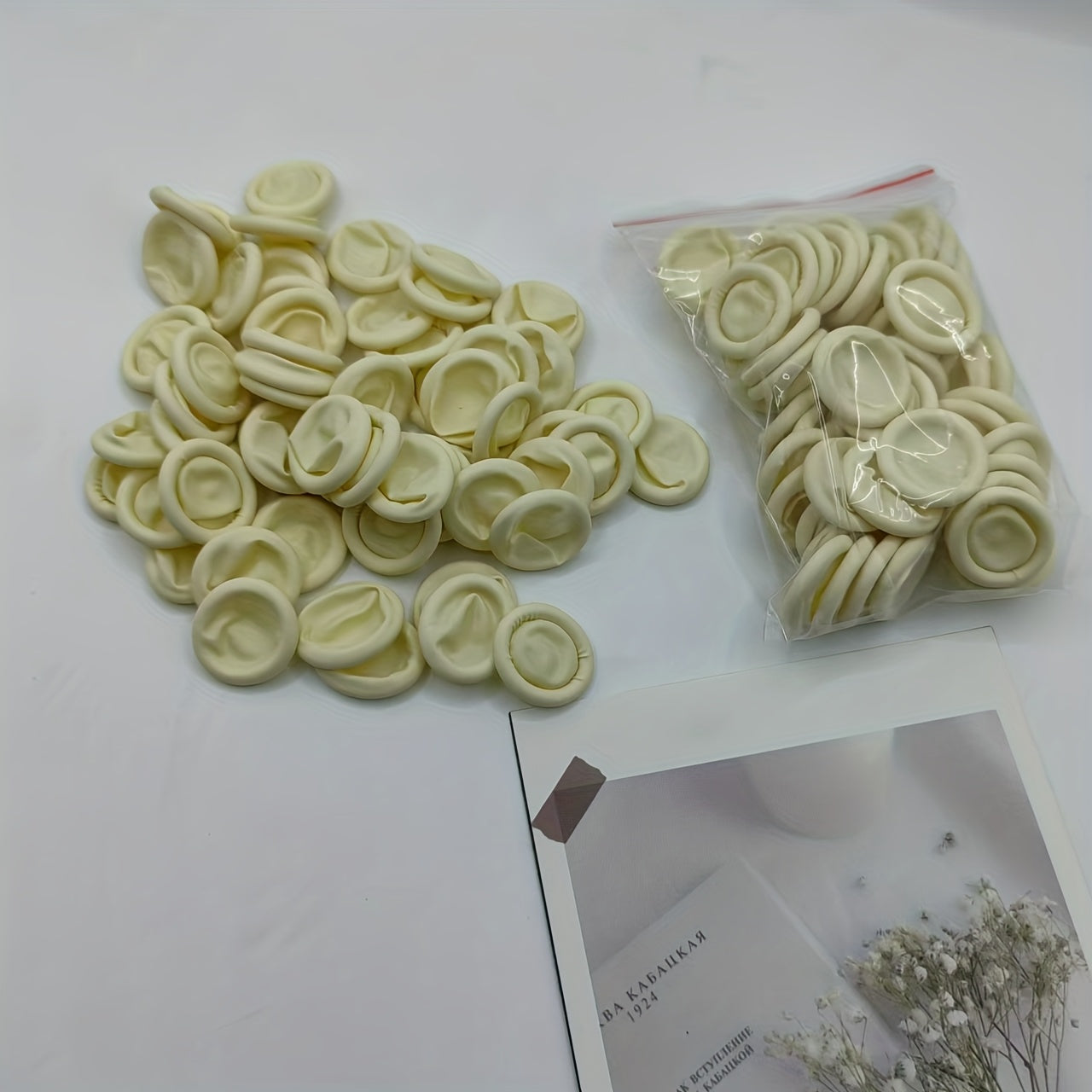 50 Premium Silicone Latex Finger Cots Powder-Free Dust-Free Anti-Static Disposable for Electronics Medical Food Handling