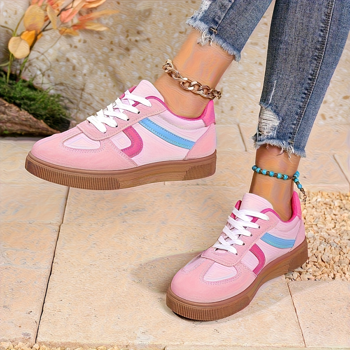 Ayollar uchun nafas oluvchi pastki sport poyabzali, shokni yutuvchi rezina taglik va pushti/ko'k aksentlar bilan