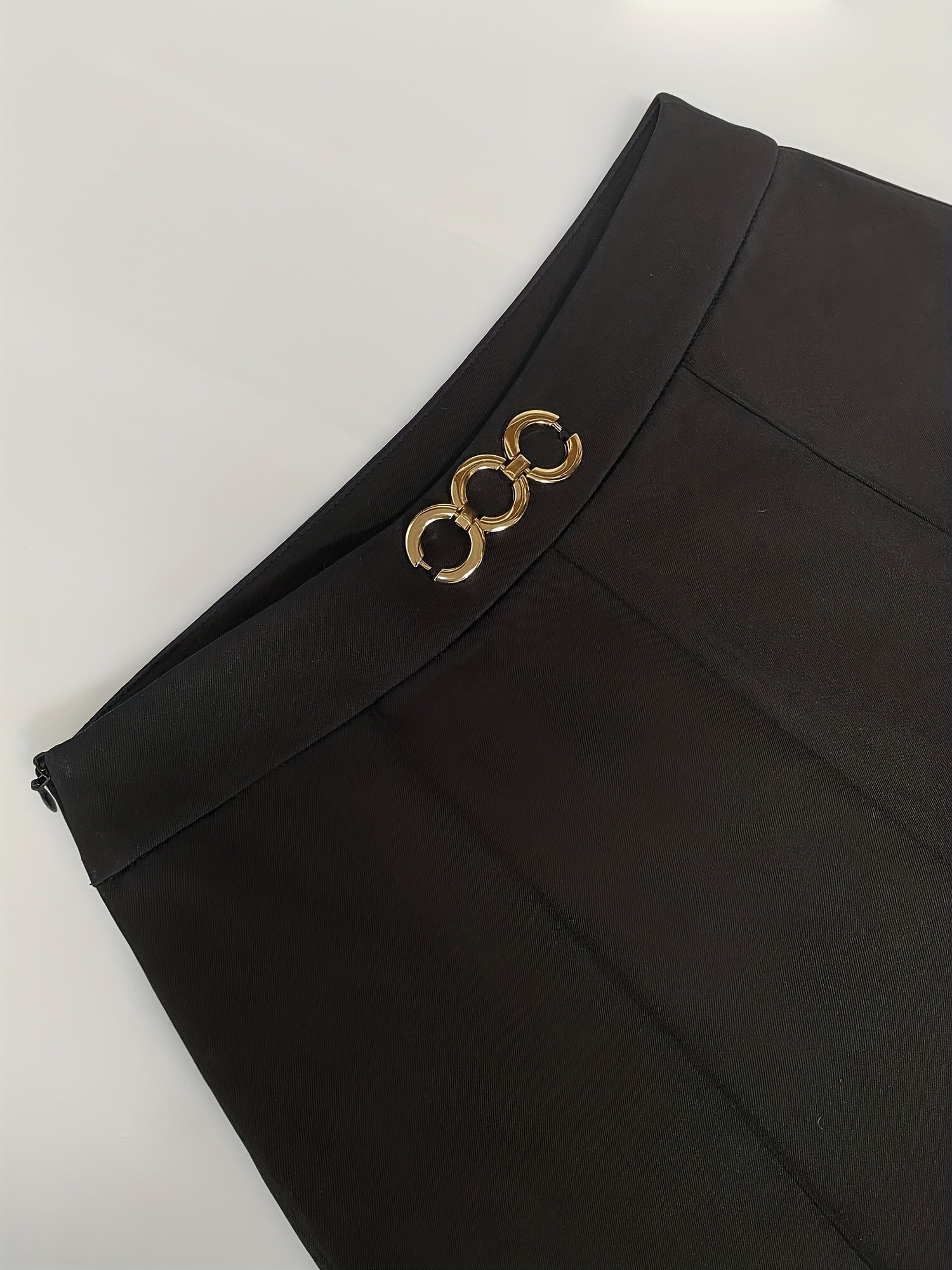 Pantalones rectos de cintura alta azul marino con botón de metal para mujer