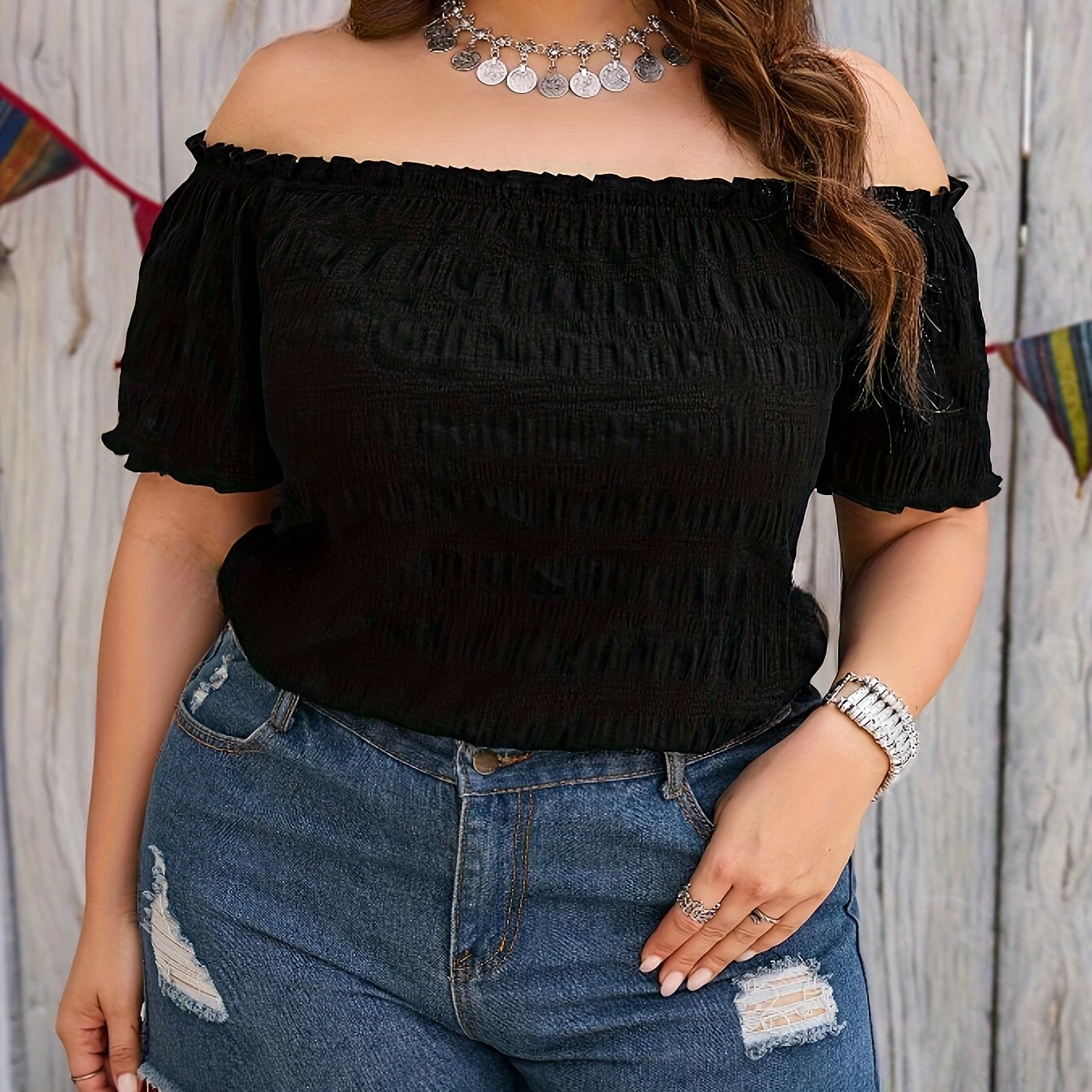 Plus o'lcham ayollar uchun off shoulder teksturali bluz bahorgi lettuce qirqimi