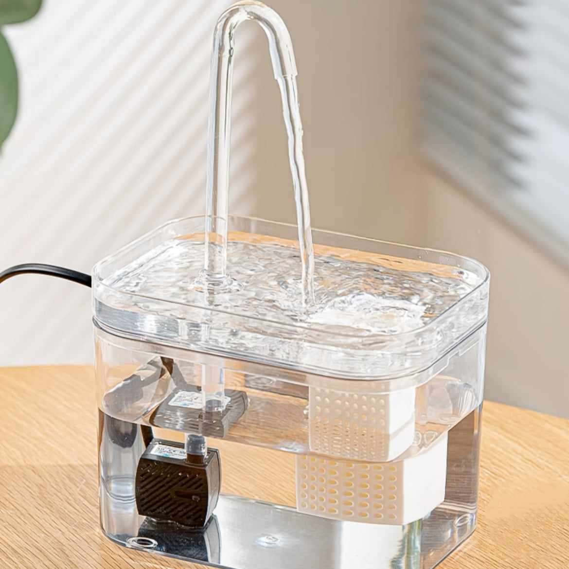 Transparent USB-Powered Pet Water Fountain for Indoor Cats and Dogs
