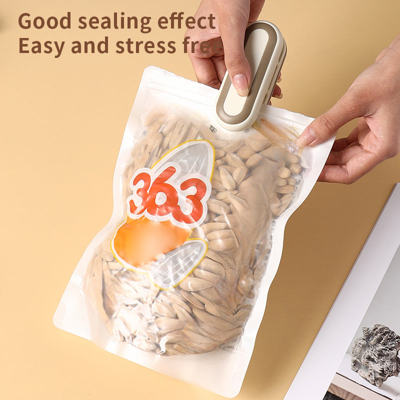 Mini Food Sealer and Cutter Battery-Powered Heat Sealer for Food Preservation