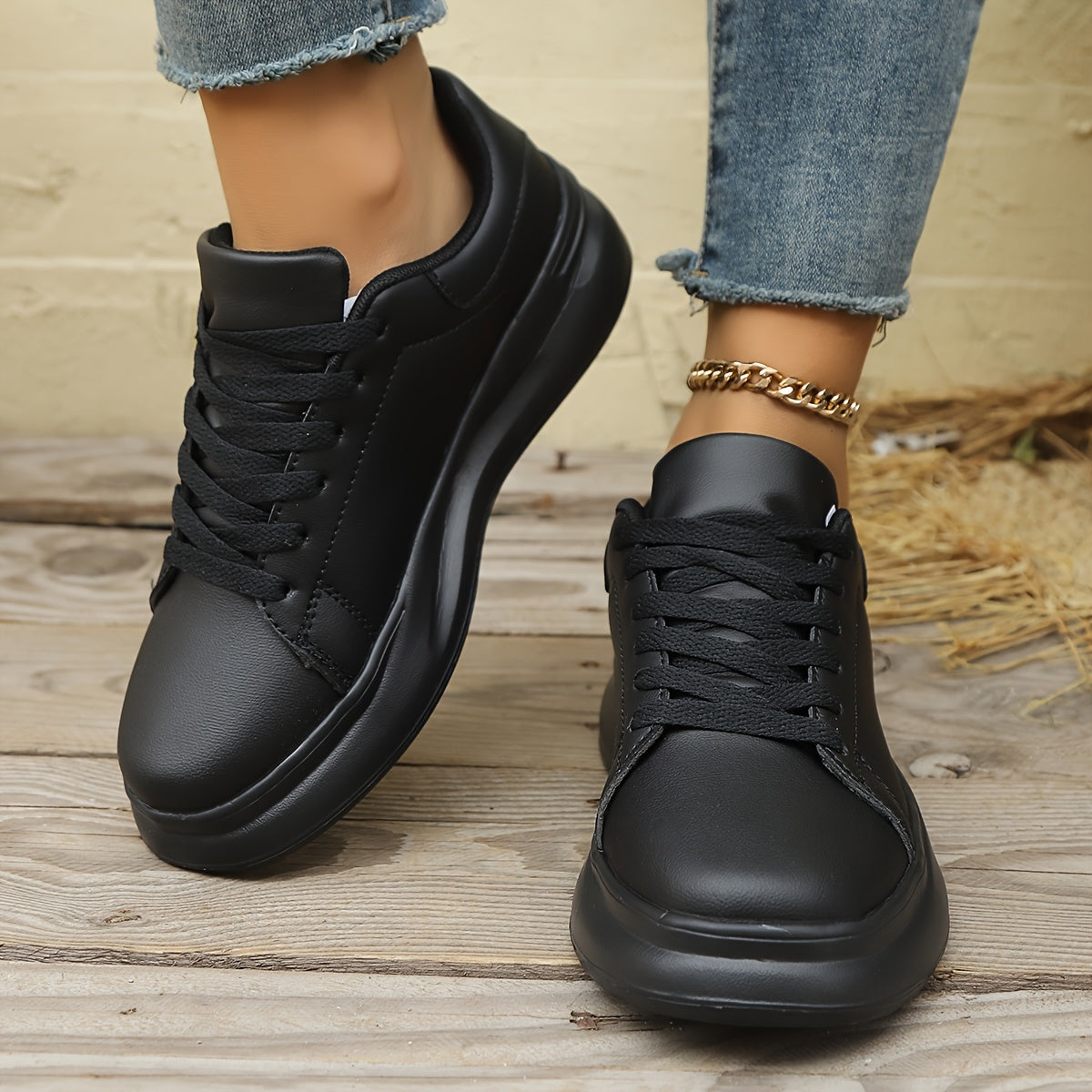 Unisex Walking Shoes Leather Sport Sneakers with Thick Sole and EVA Insole