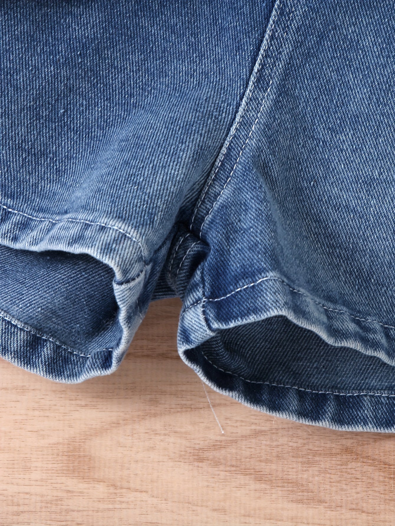 Girls' Denim Shorts with Daisy Flower Print for Summer Holiday Wear