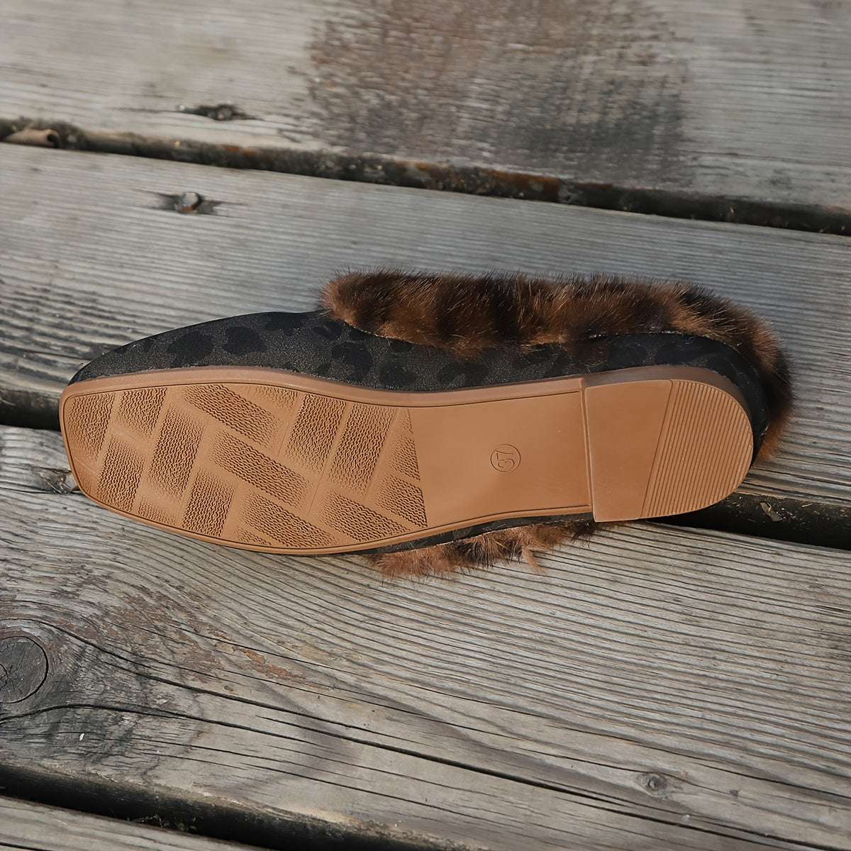 Women’s Leopard Print Plush Slippers Warm Faux Fur Indoor Shoes