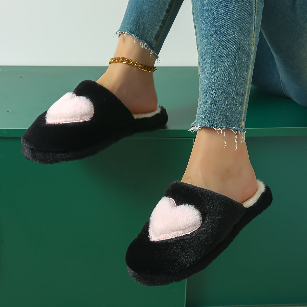 Women's Fluffy Slippers With Heart Embroidery Cozy Indoor Use