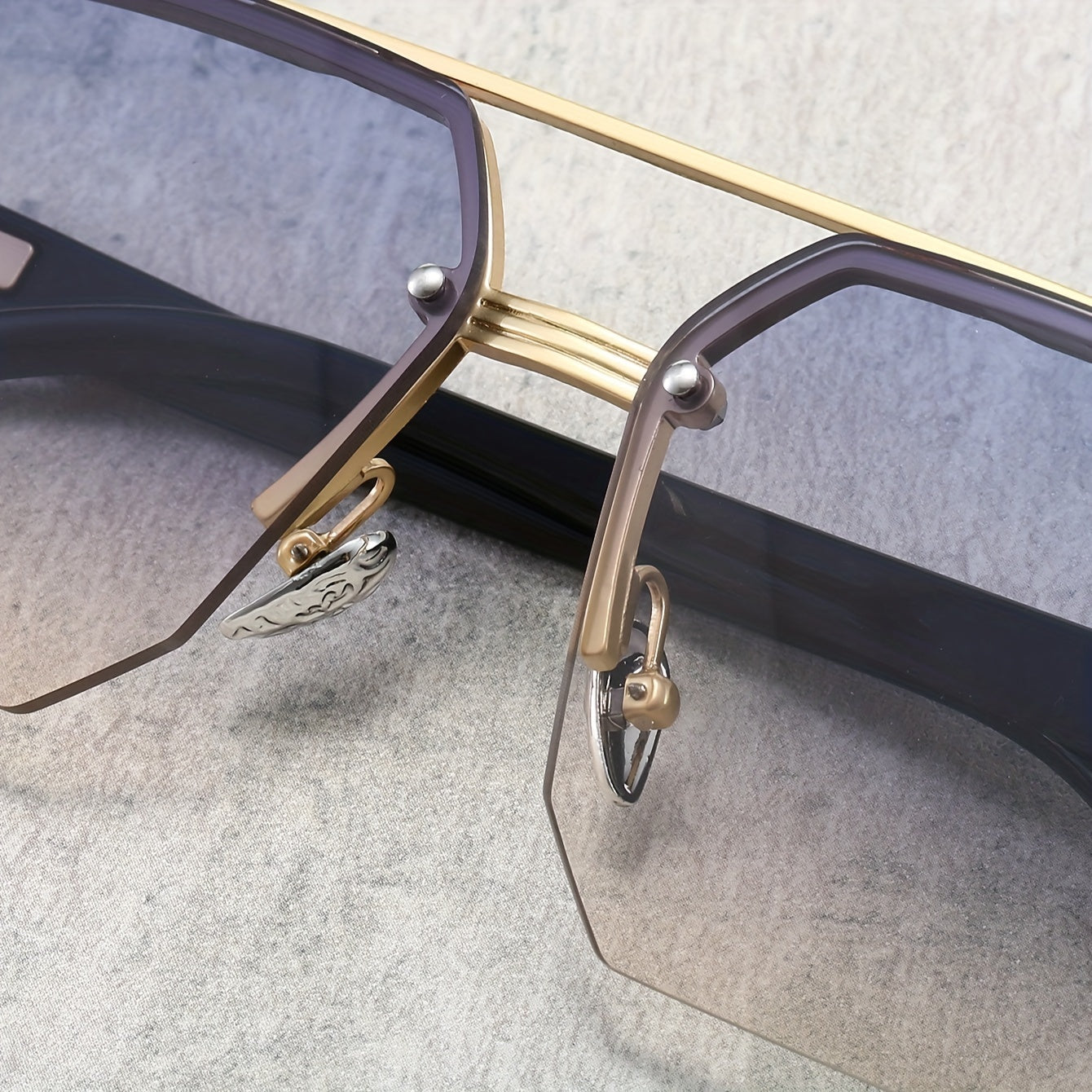 Полурамочные квадратные модные очки с черной металлической оправой и пластиковыми линзами для ежедневного ношения