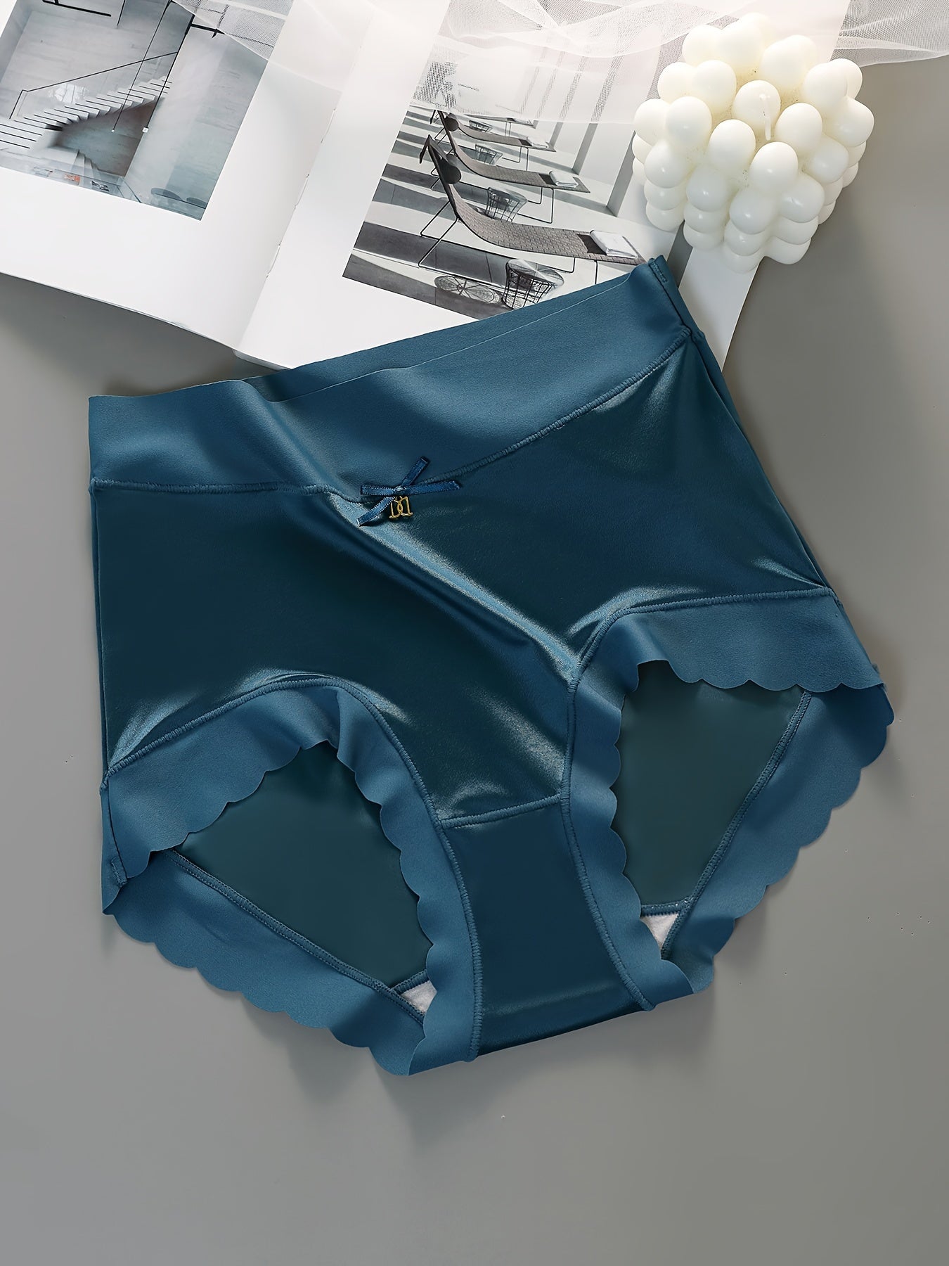 Set of 4 Seamless Women's Briefs Comfortable Stretchy Solid Color Mid Rise Underwear