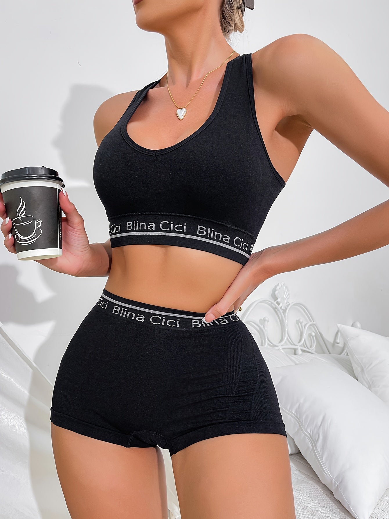 Sporty Lingerie Set Racerback Bra and Boxer Shorts for Jogging or Gym
