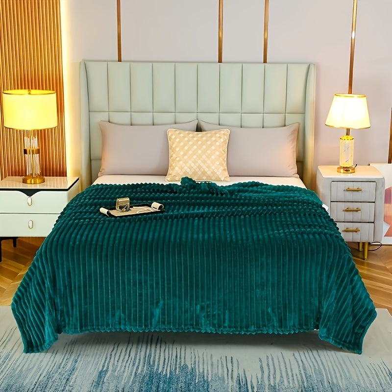 Taffeta Lambswool Blanket with Drawstring Rolled Edge for Bedroom Office Travel Green