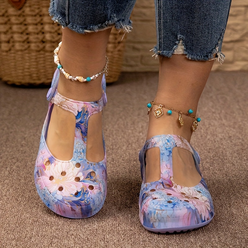 Women's Perforated Breathable Sandals Outdoor Beach Shoes Soft Sole