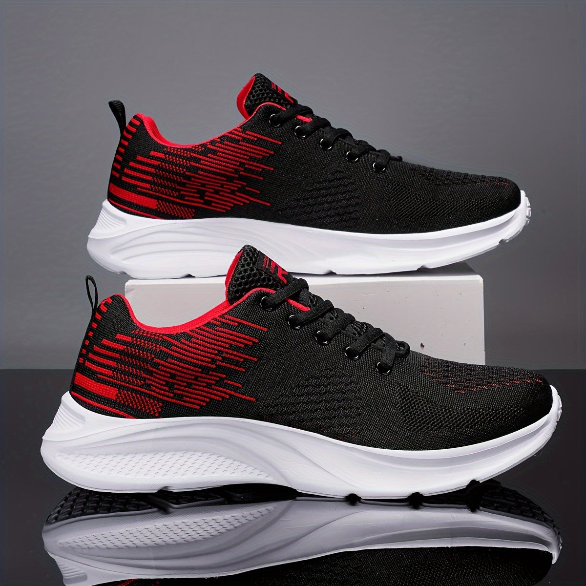 Men's Breathable Mesh Running Shoes Lightweight Lace-Up Casual Sports Style with Stripes EVA Sole