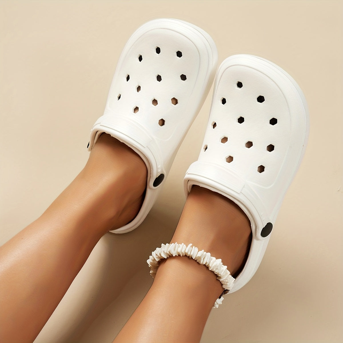 Unisex EVA Slip-On Clogs Lightweight Non-Slip Indoor Outdoor Garden Shoes