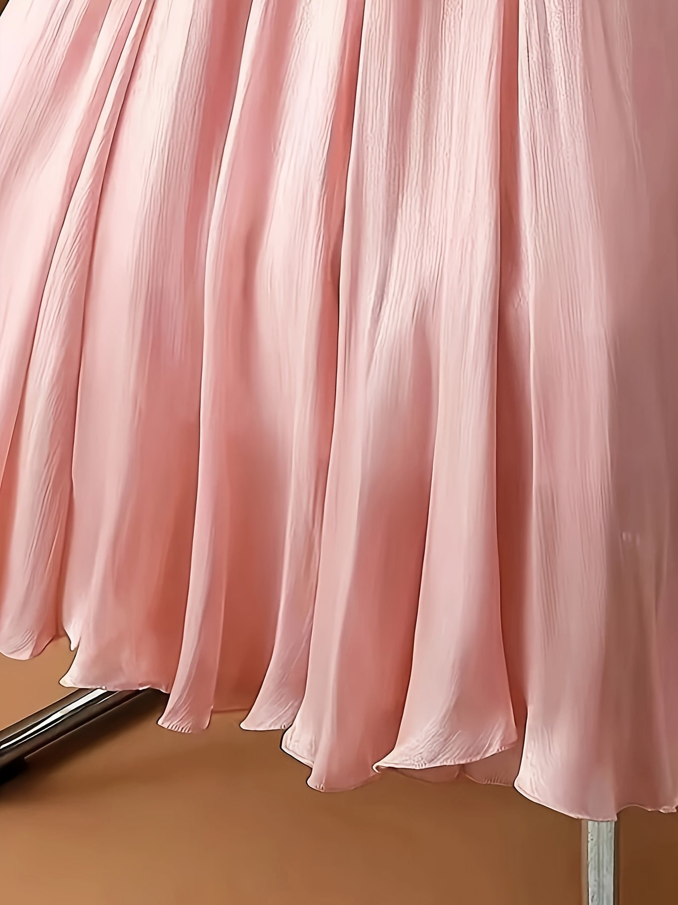 Yoz va bahor uchun zamonaviy plussayz elastik belli yubka, ayollar kiyimlari