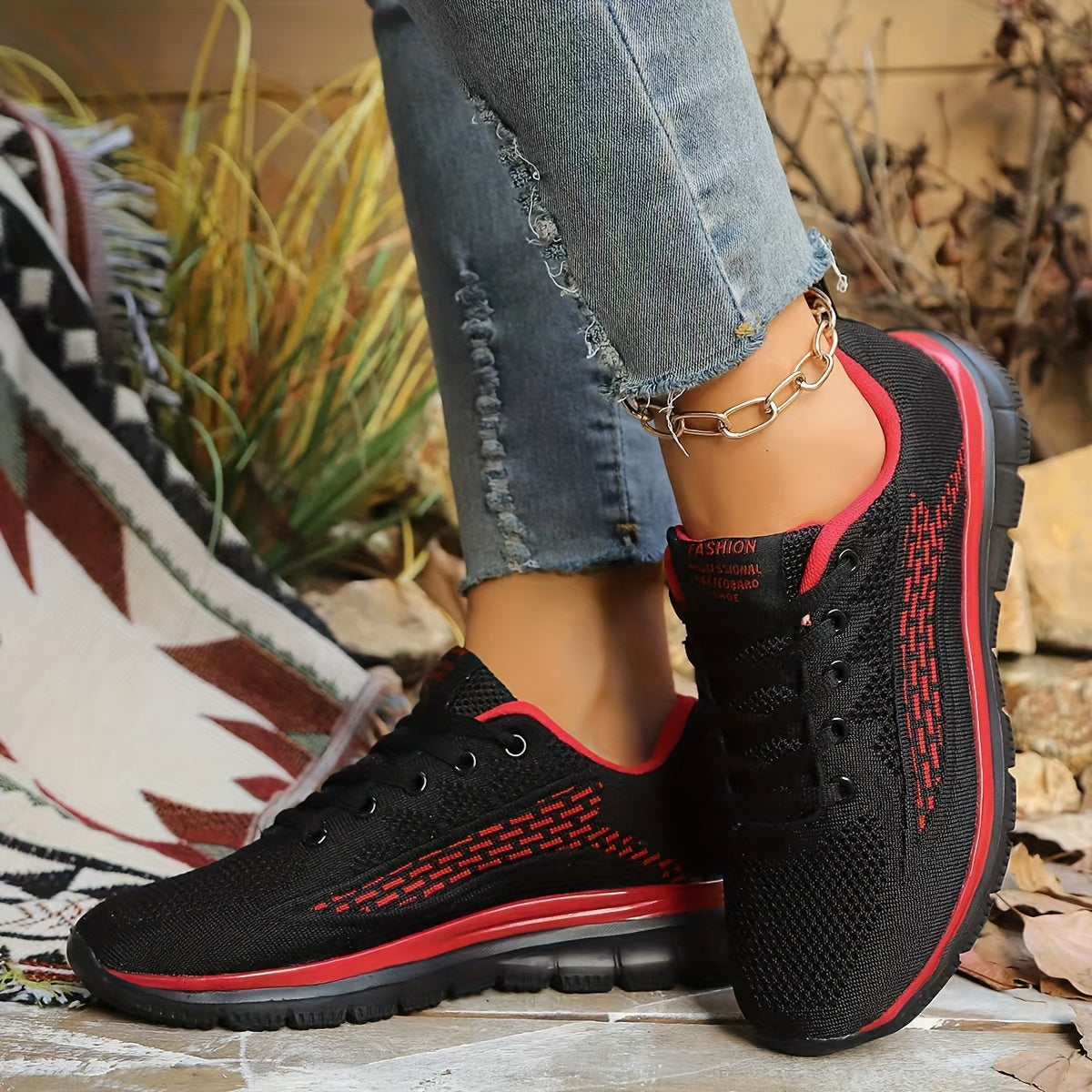 Unisex Breathable Soft Sole Non-Slip Casual Sneakers