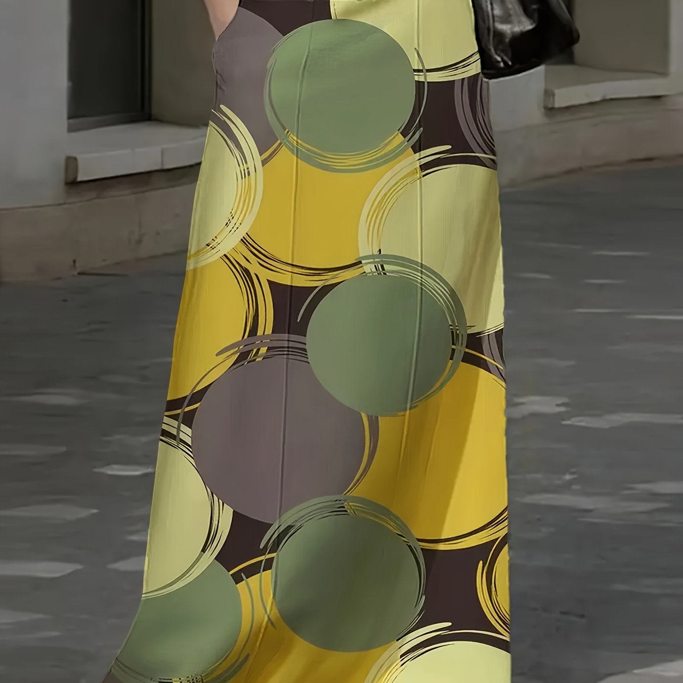 Women's Plus Size Printed Skirt with Pockets and Comfortable Fit